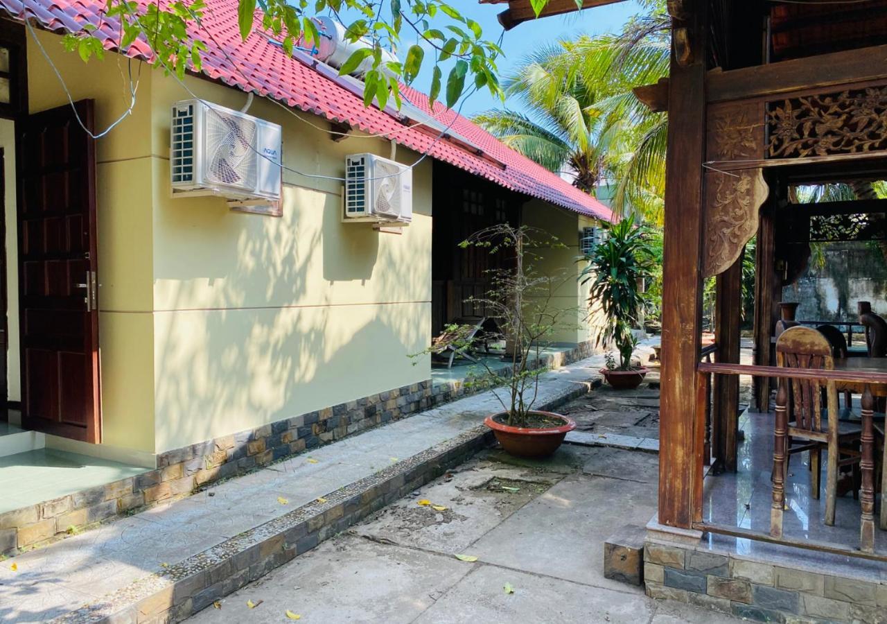 Hotel Khach San Sao Mai Ben Tre Exterior foto